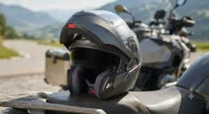 Casco Shark modulare apribile con mentoniera sollevata perfetto per viaggi e touring